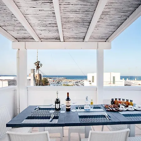 Konukevi La Terrazza Sul Porto San Foca