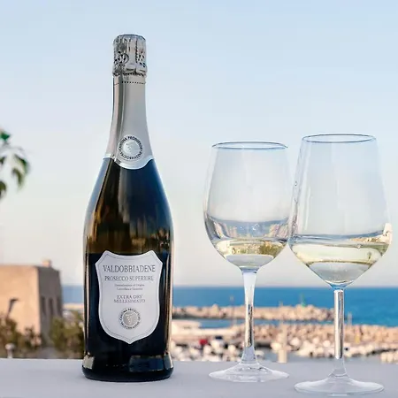 ゲストハウス La Terrazza Sul Porto サン・フォカ